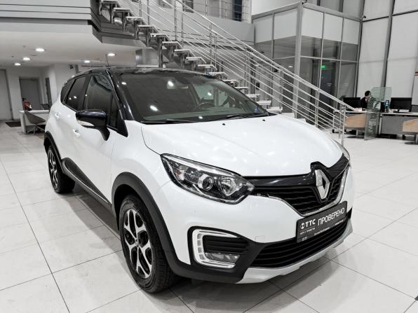 Renault Kaptur I с пробегом 2017 года, цена 899 000 рублей, 262831 км, внедорожник, Автокод Объявления