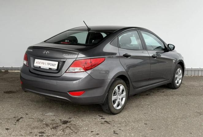 Hyundai Solaris I с пробегом 2013 года, цена 845 000 рублей, 141642 км, седан, Автокод Объявления