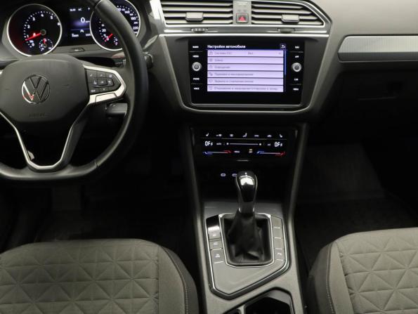 Volkswagen Tiguan II Рестайлинг с пробегом 2020 года, цена 2 690 000 рублей, 94090 км, внедорожник, Автокод Объявления