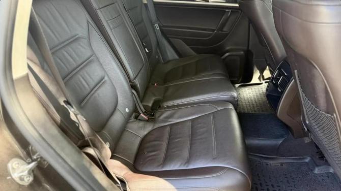 Volkswagen Touareg II Рестайлинг с пробегом 2015 года, цена 2 490 000 рублей, 284000 км, внедорожник, Автокод Объявления