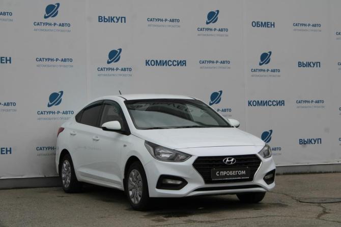 Hyundai Solaris II с пробегом 2018 года, цена 1 050 000 рублей, 186000 км, седан, Автокод Объявления