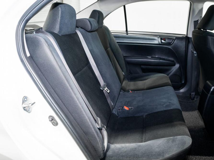 Toyota Corolla XI (E160 E170) Рестайлинг 2 Чита  - изображение 5