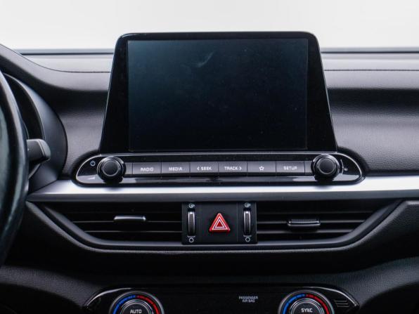 Kia Cerato IV Рестайлинг с пробегом 2021 года, цена 2 100 000 рублей, 76003 км, седан, Автокод Объявления