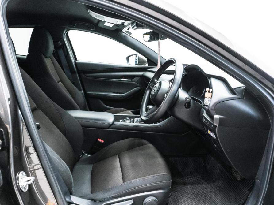 Mazda 3 IV (BP) Красноярск  - изображение 18