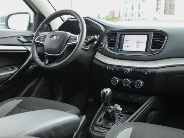 Lada (ВАЗ) Vesta I Рестайлинг (NG) с пробегом 2023 года, цена 1 259 000 рублей, 52843 км, седан, Автокод Объявления