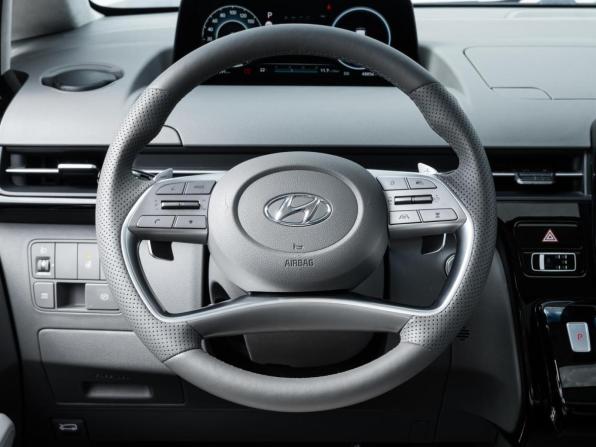 Hyundai Staria I с пробегом 2022 года, цена 5 200 000 рублей, 48856 км, минивэн, Автокод Объявления