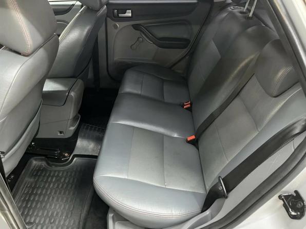 Ford Focus II Рестайлинг с пробегом 2010 года, цена 500 000 рублей, 182000 км, хэтчбек, Автокод Объявления