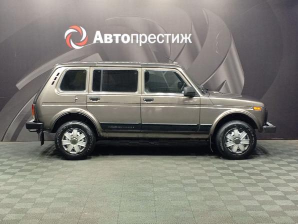 Lada (ВАЗ) 2131 (4x4) I Рестайлинг (2020) с пробегом 2020 года, цена 550 000 рублей, 107370 км, внедорожник, Автокод Объявления