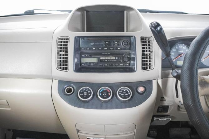 Nissan Serena II (C24) с пробегом 2004 года, цена 649 000 рублей, 160000 км, минивэн, Автокод Объявления
