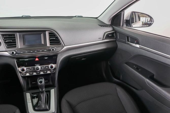 Hyundai Elantra VI (AD) Рестайлинг с пробегом 2020 года, цена 1 749 000 рублей, 88000 км, седан, Автокод Объявления