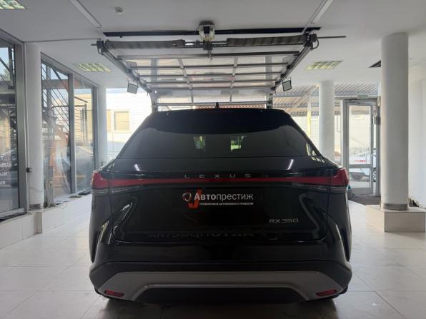 Lexus RX V с пробегом 2023 года, цена 7 300 000 рублей, 49618 км, внедорожник, Автокод Объявления