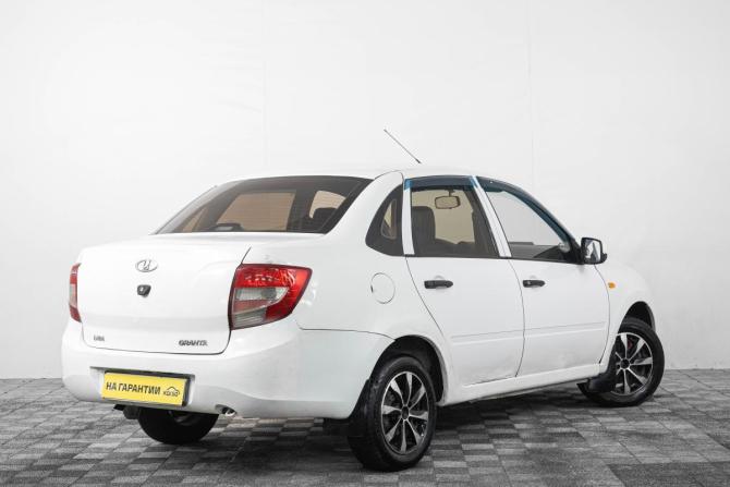 Lada (ВАЗ) Granta I с пробегом 2012 года, цена 199 000 рублей, 304691 км, седан, Автокод Объявления
