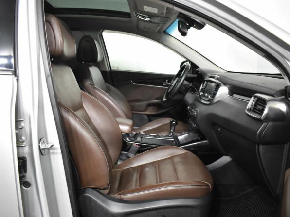 Kia Sorento III Prime с пробегом 2017 года, цена 2 200 000 рублей, 332774 км, внедорожник, Автокод Объявления