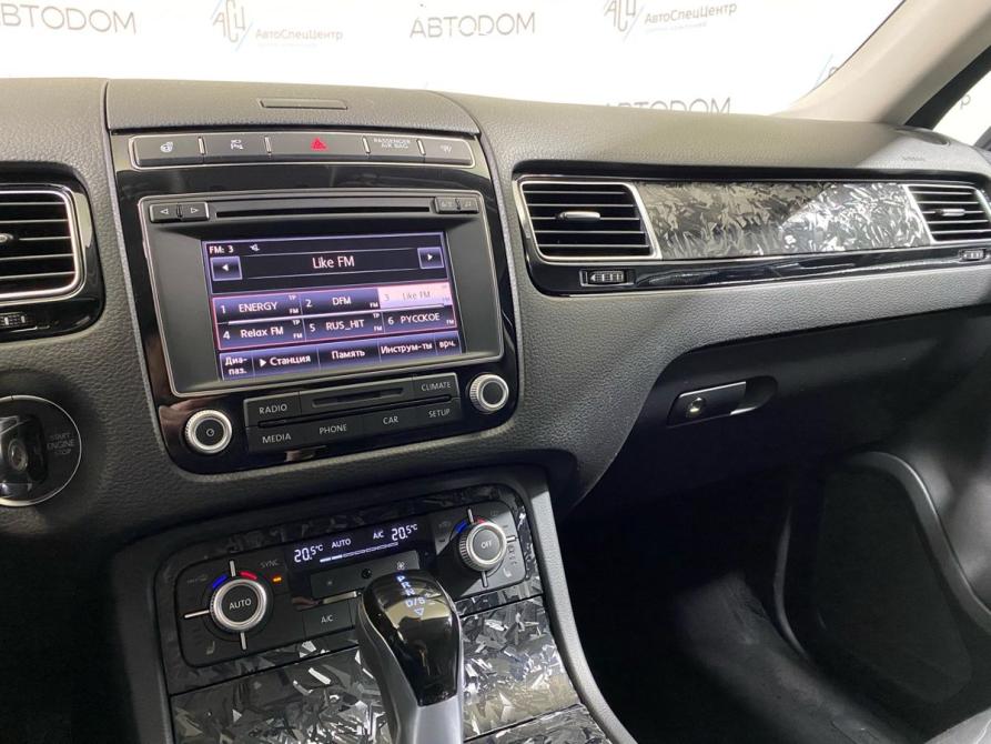 Volkswagen Touareg II Рестайлинг Москва  - изображение 17