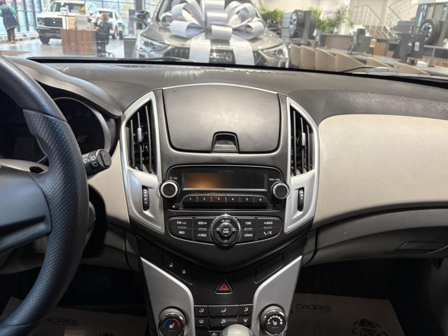 Chevrolet Cruze I Рестайлинг Новомосковск  - изображение 13