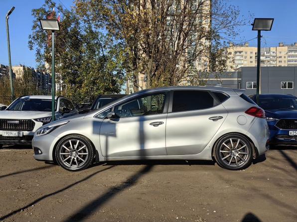 Kia Ceed II с пробегом 2012 года, цена 1 009 000 рублей, 167000 км, хэтчбек, Автокод Объявления