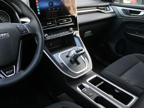 Haval M6 II с пробегом 2024 года, цена 1 970 000 рублей, 15500 км, внедорожник, Автокод Объявления