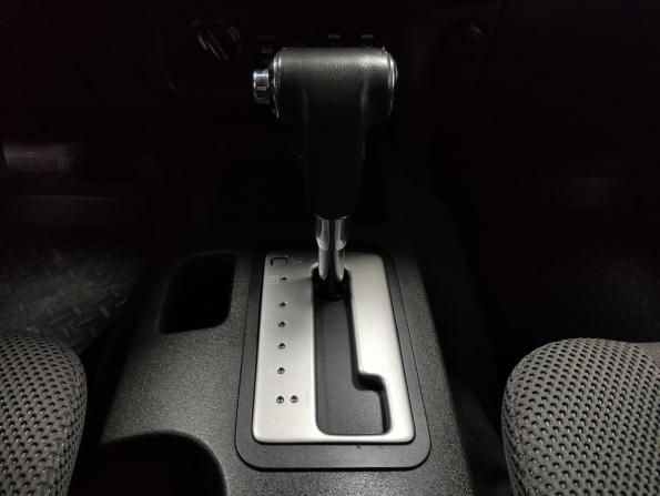 Nissan Navara (Frontier) III (D40) с пробегом 2008 года, цена 1 350 000 рублей, 177556 км, пикап, Автокод Объявления