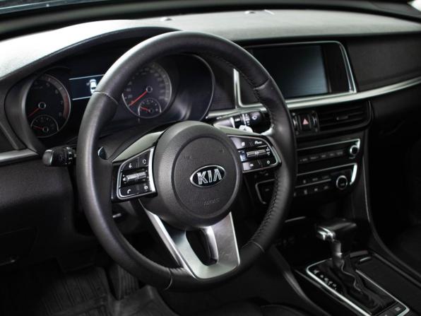 Kia Optima IV Рестайлинг с пробегом 2019 года, цена 1 507 000 рублей, 184796 км, седан, Автокод Объявления