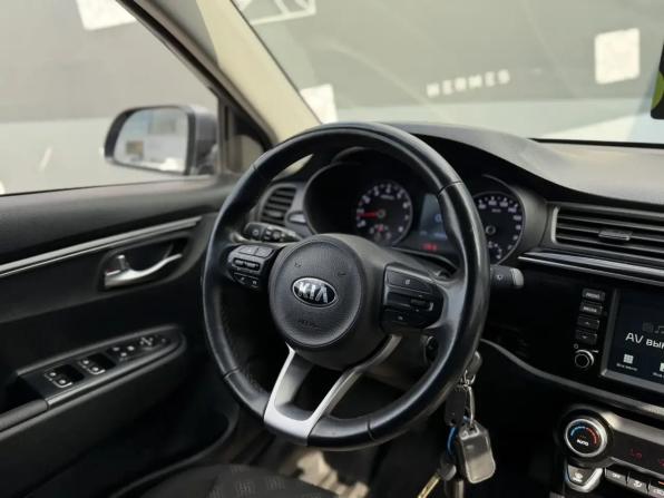Kia Rio IV с пробегом 2018 года, цена 1 419 000 рублей, 48364 км, седан, Автокод Объявления