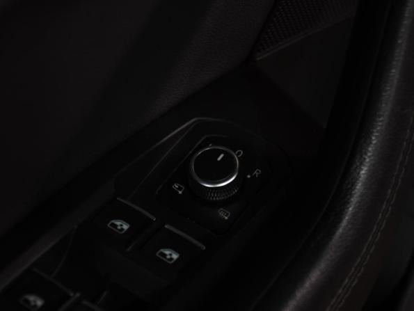 Volkswagen Touareg III с пробегом 2018 года, цена 4 239 000 рублей, 231611 км, внедорожник, Автокод Объявления