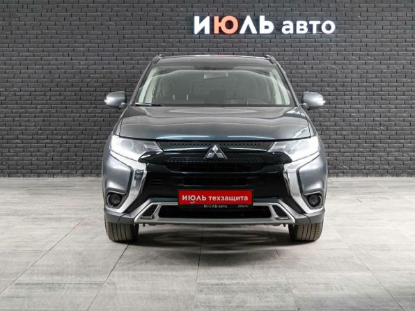 Mitsubishi Outlander III Рестайлинг 3 с пробегом 2021 года, цена 3 045 000 рублей, 80810 км, внедорожник, Автокод Объявления