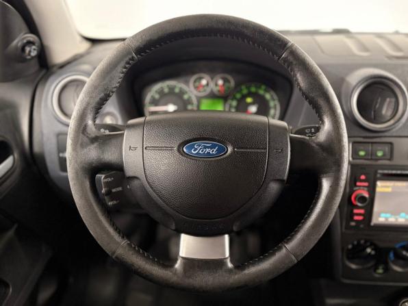 Ford Fusion I Рестайлинг с пробегом 2008 года, цена 299 000 рублей, 219042 км, хэтчбек, Автокод Объявления