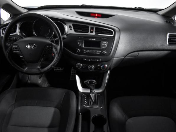 Kia Ceed II с пробегом 2014 года, цена 774 000 рублей, 217165 км, хэтчбек, Автокод Объявления