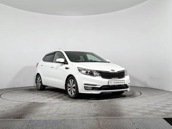Kia Rio III Рестайлинг с пробегом 2016 года, цена 980 000 рублей, 141444 км, хэтчбек, Автокод Объявления