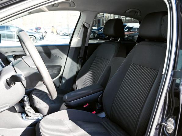 Volkswagen Polo V с пробегом 2011 года, цена 659 000 рублей, 215000 км, седан, Автокод Объявления