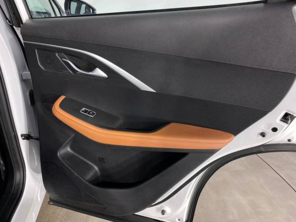 Omoda C5 I с пробегом 2022 года, цена 1 449 000 рублей, 113000 км, внедорожник, Автокод Объявления