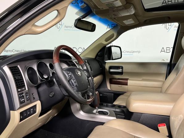 Toyota Sequoia II с пробегом 2013 года, цена 3 449 000 рублей, 175285 км, внедорожник, Автокод Объявления