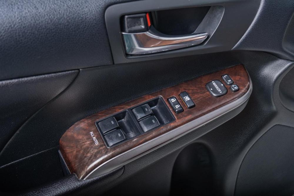 Toyota Camry VII (XV50) Рестайлинг Томск  - изображение 8