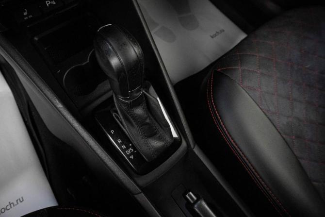 Volkswagen Polo VI с пробегом 2021 года, цена 1 189 000 рублей, 168000 км, лифтбек, Автокод Объявления