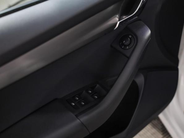 Skoda Octavia III (A7) Рестайлинг с пробегом 2018 года, цена 1 569 000 рублей, 176308 км, лифтбек, Автокод Объявления