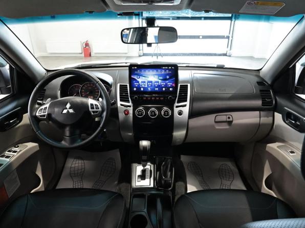 Mitsubishi Pajero Sport II Рестайлинг с пробегом 2015 года, цена 1 740 000 рублей, 274699 км, внедорожник, Автокод Объявления