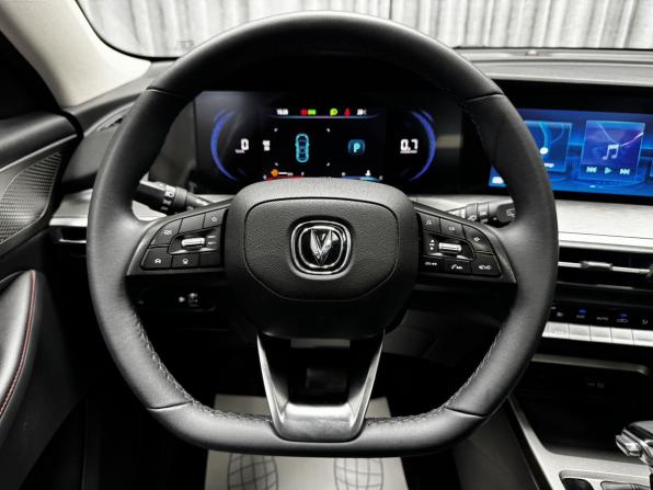 Changan CS35 Plus I Рестайлинг с пробегом 2024 года, цена 1 830 000 рублей, 26049 км, внедорожник, Автокод Объявления