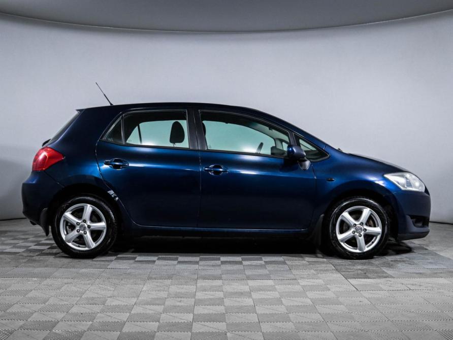 Toyota Auris I Москва  - изображение 4