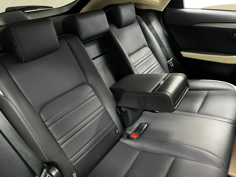 Lexus NX I Рестайлинг Казань  - изображение 21