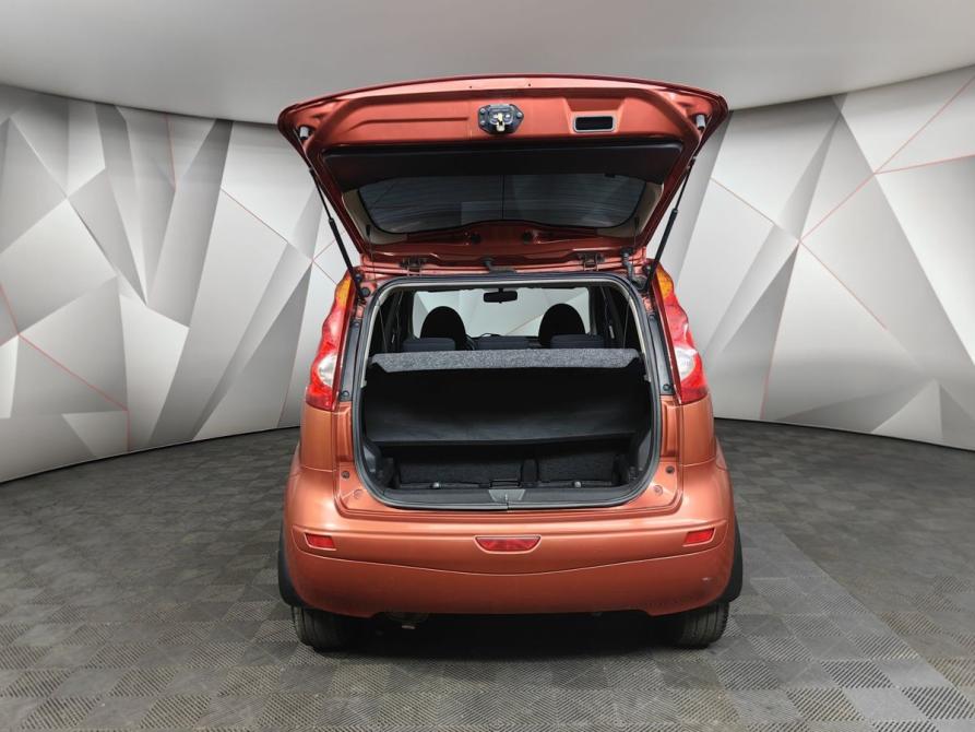 Nissan Note I Москва  - изображение 12
