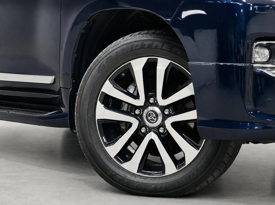 Toyota Land Cruiser 200 Series Рестайлинг 2 Кемерово  - изображение 7