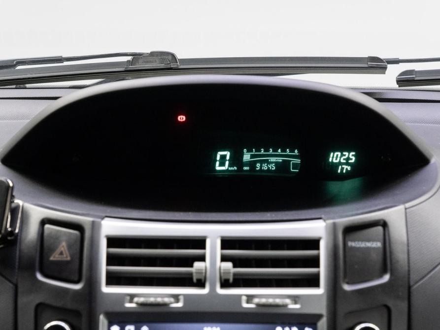 Toyota Yaris II Тюмень  - изображение 22