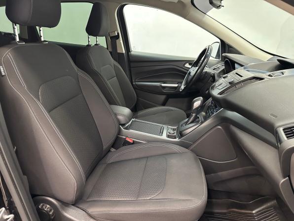 Ford Kuga II Рестайлинг с пробегом 2018 года, цена 1 790 000 рублей, 118741 км, внедорожник, Автокод Объявления