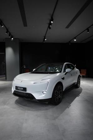 Новый Avatr 11 I 2025 года, цена 8 352 480 рублей, внедорожник, Автокод Объявления