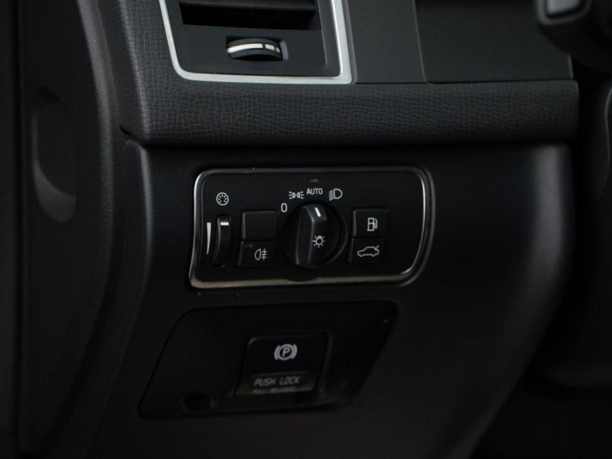Volvo XC60 I Рестайлинг Москва  - изображение 18