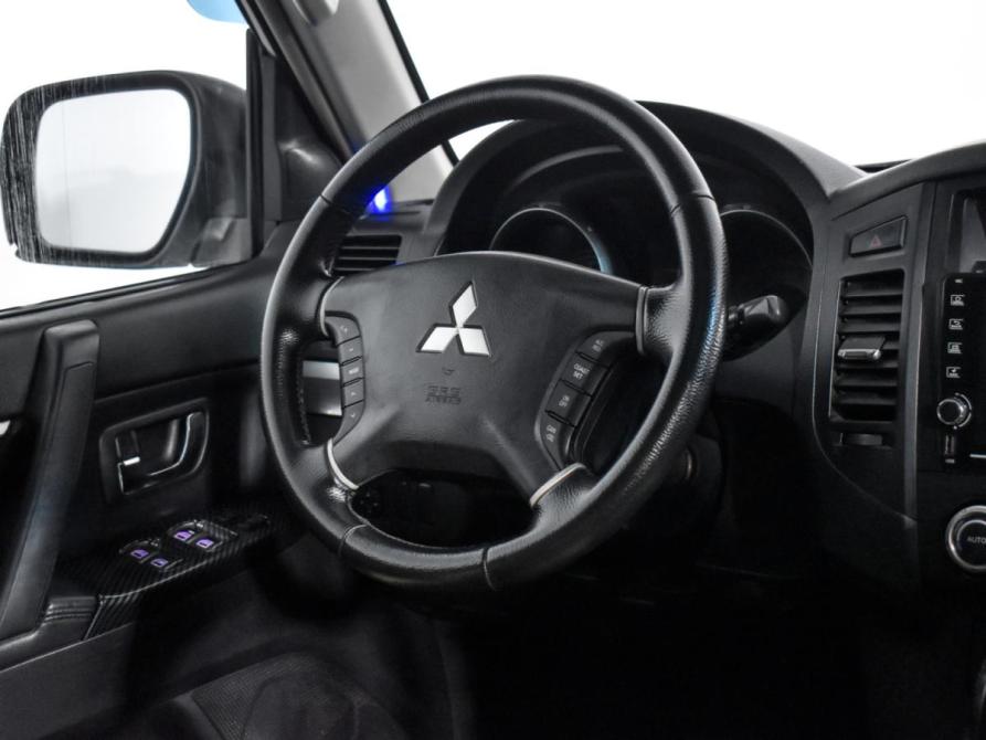 Mitsubishi Pajero IV Санкт-Петербург  - изображение 15