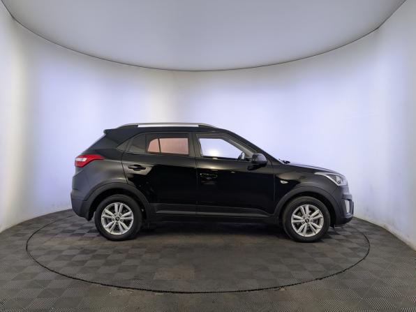 Hyundai Creta I с пробегом 2018 года, цена 1 659 000 рублей, 120000 км, внедорожник, Автокод Объявления