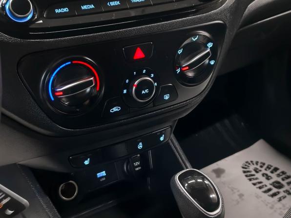 Hyundai Solaris II Рестайлинг с пробегом 2021 года, цена 1 390 000 рублей, 64174 км, седан, Автокод Объявления