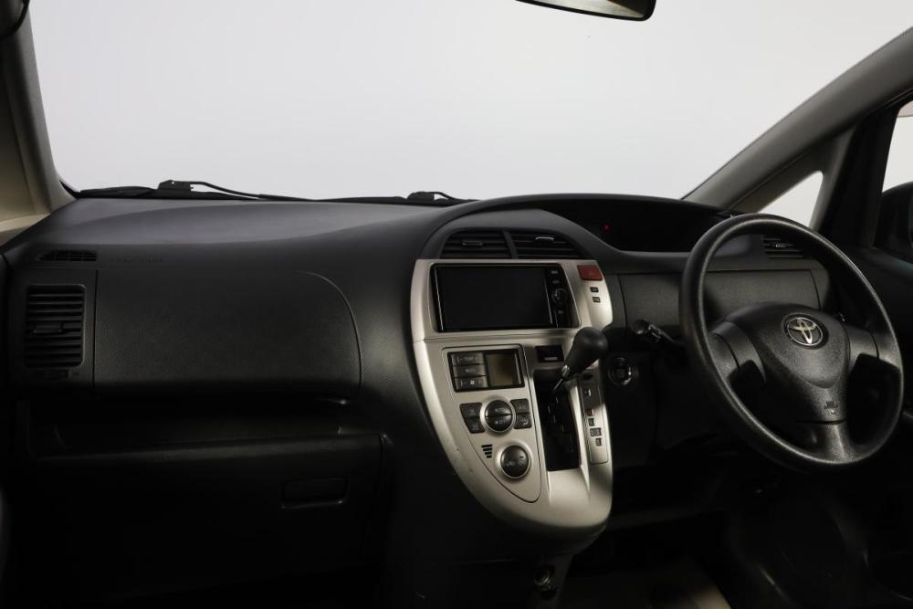 Toyota Ractis I Новосибирск  - изображение 8