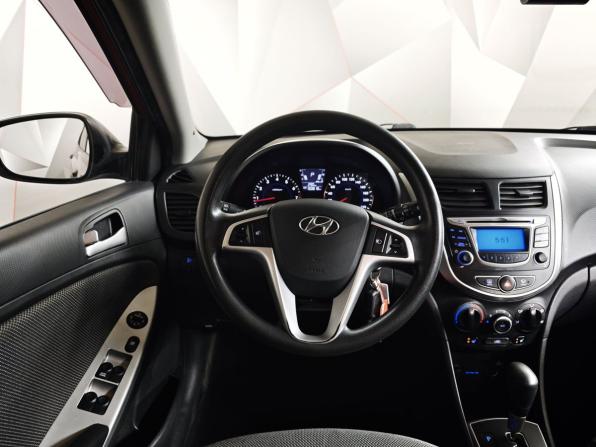 Hyundai Solaris I с пробегом 2012 года, цена 580 000 рублей, 150816 км, хэтчбек, Автокод Объявления